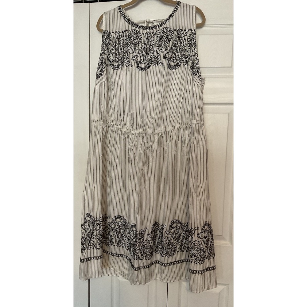Loft White Black Striped Embroidered Paisley Dress Floral Size 24